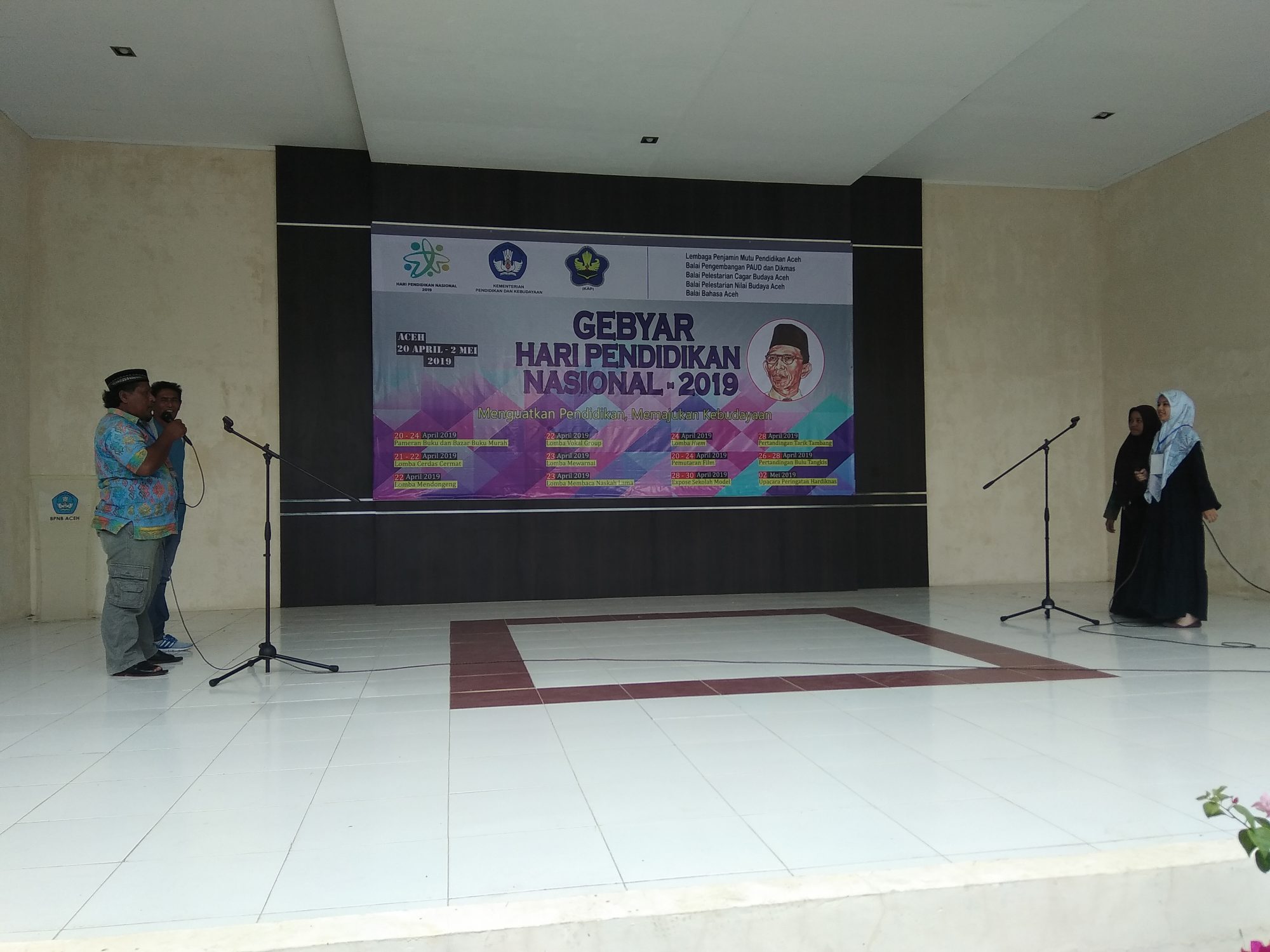 Lomba hiem sedang berlangsung
