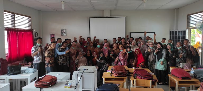 Balai Bahasa Provinsi Aceh Adakan Pelatihan Karya Tulis Ilmiah di Aceh Selatan