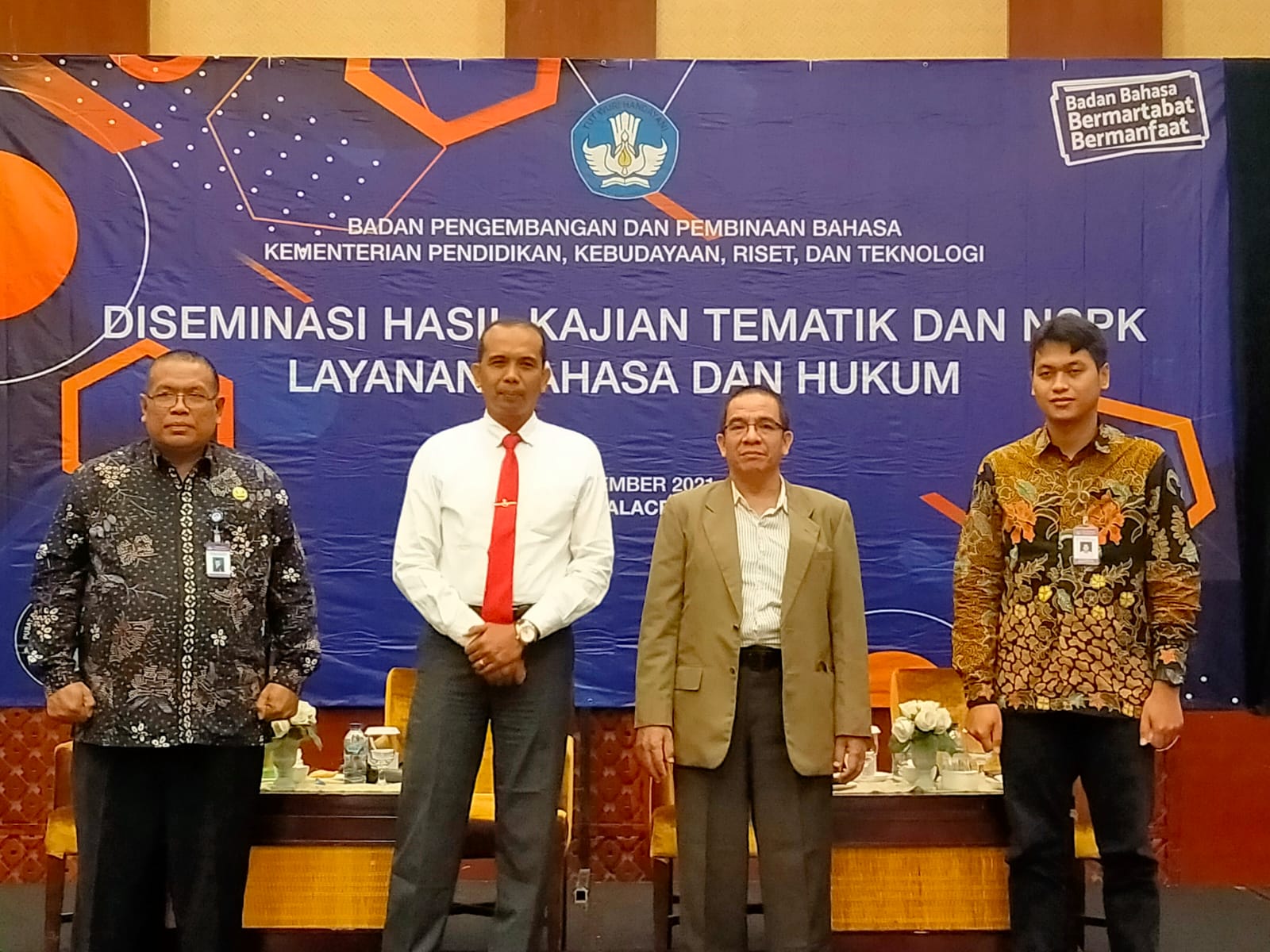 Diseminasi Hasil Kajian Tematik dan NSPK Layanan Bahasa dan Hukum Tahun 2021
