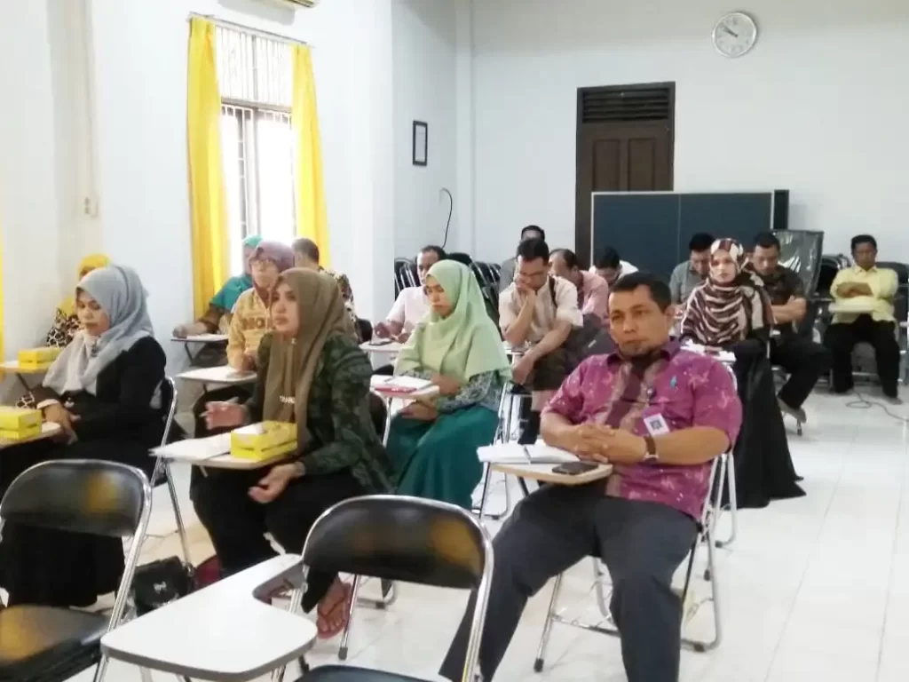 Para staf Balai Bahasa Aceh mengikuti RKP