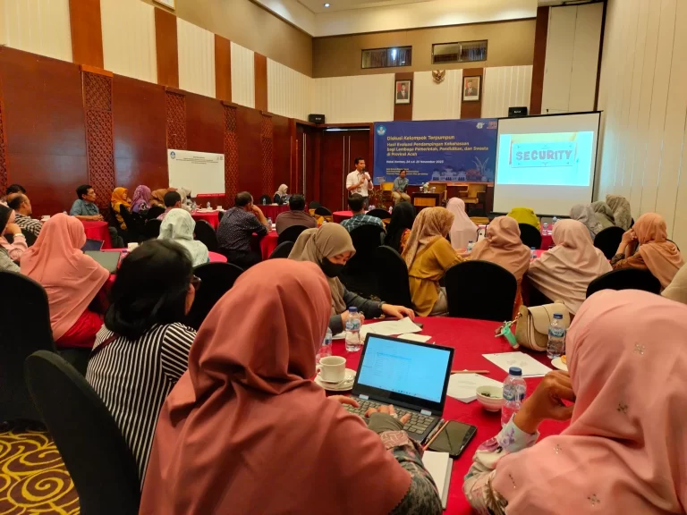 Diskusi Kelompok Terpumpun (DKT) Hasil Evaluasi Pendampingan Kebahasaan bagi Lembaga Pemerintah, Pendidikan, dan Swasta di Provinsi Aceh
