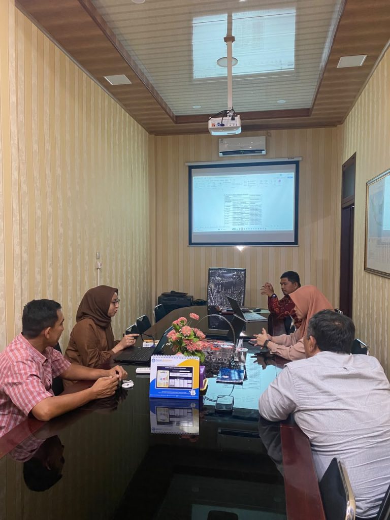 Perkuat Penyusunan Ejaan Bahasa Aceh, Balai Bahasa Provinsi Aceh Gelar Rapat Koordinasi dan Evaluasi